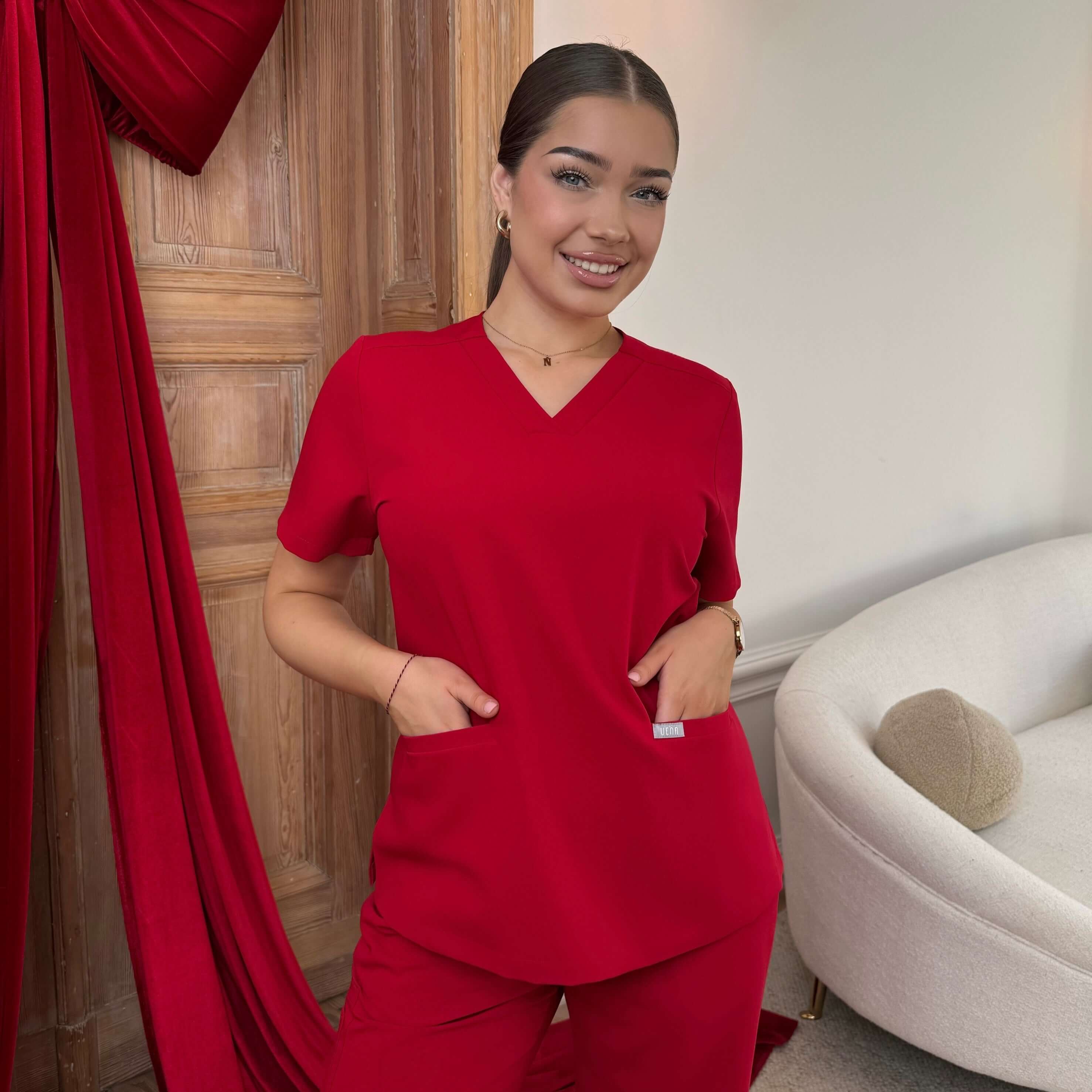 EMILY klinika s blůzou - RED CHERRY