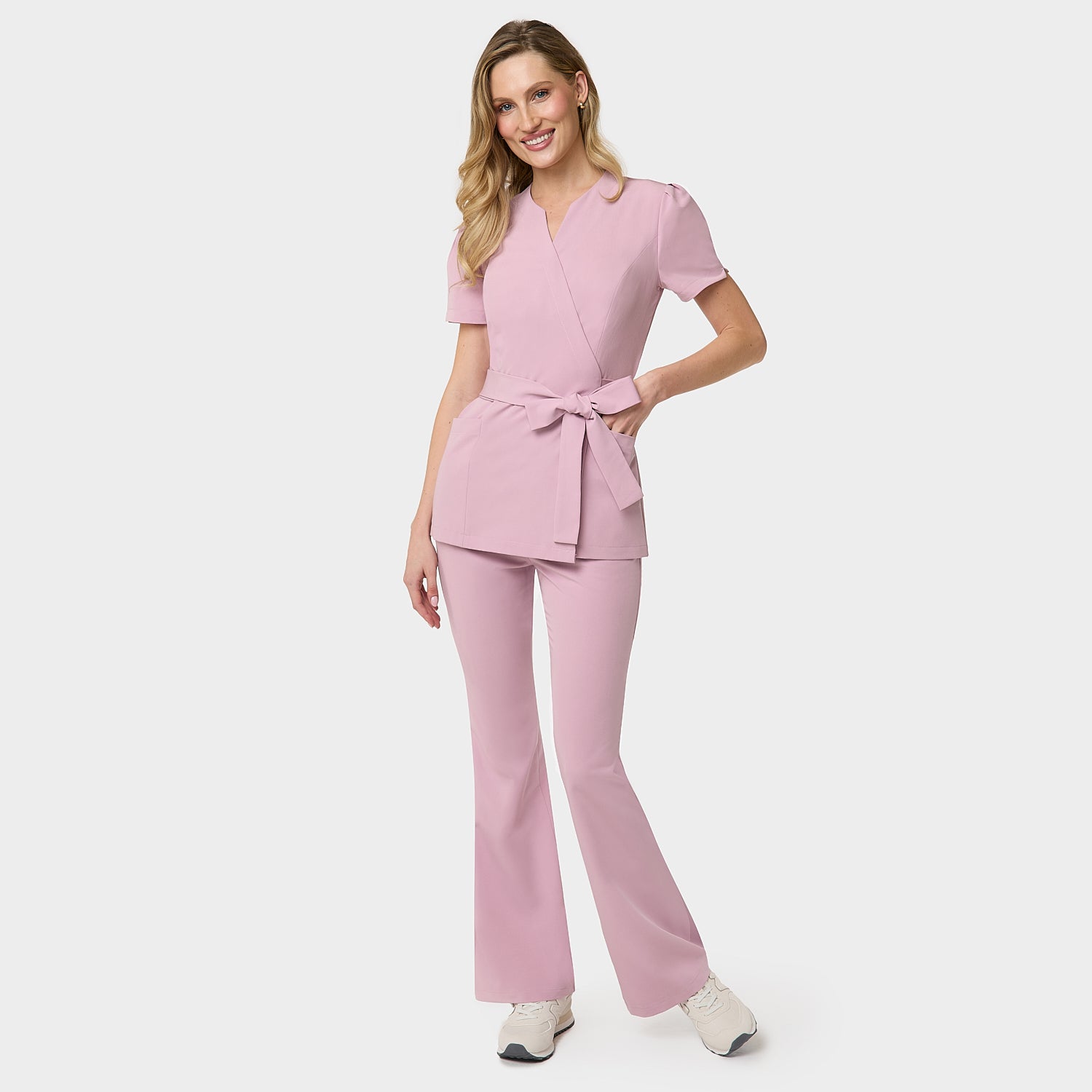 SPODNIE MEDYCZNE FLARE RÓŻOWE Z ROZSZERZANĄ NOGAWKĄ VENA UNIFORMY
