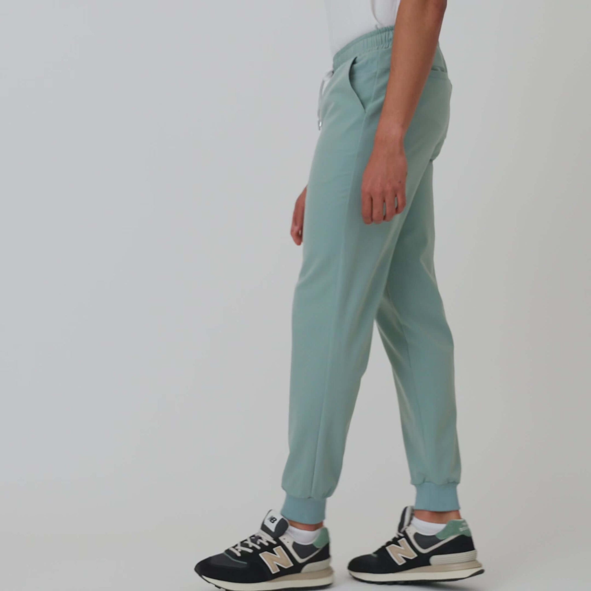 Joggery medyczne męskie Sage Green